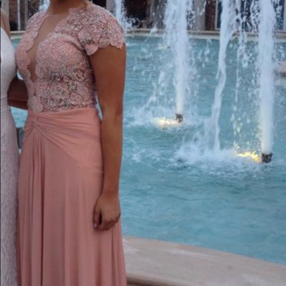 Size 6 JOVANI prom dress- light pink/peach!